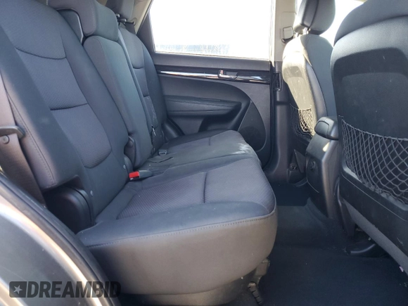 2011 Kia Sorento LX with VIN 5XYKTDA29BG065420, listed as a Copart auction lot 44386425 with 167,033 mi miles and Salvage Title. Bid and sale history available at carsss.com. Image 11.