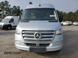 2021 Mercedes-Benz Sprinter with VIN W1X8ED3Y0MP430332, listed as a Copart auction lot 85745824 with 8,727 mi miles and Clean Title. Bid and sale history available at DreamBid. Image 5.