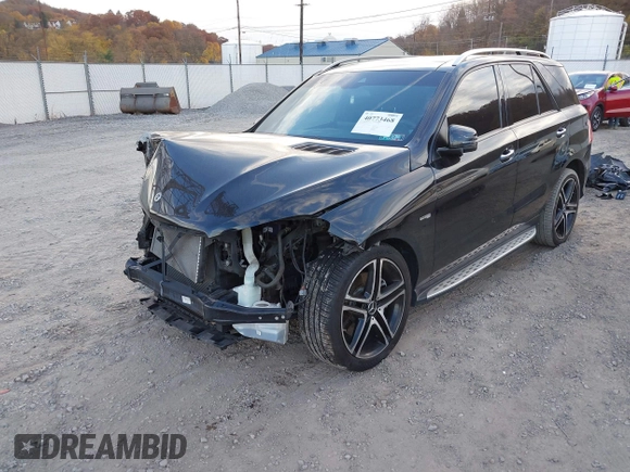 2018 Mercedes-Benz GLE 43 AMG with VIN 4JGDA6EB4JB115925, listed as a IAAI auction lot 40773468 with 52,579 mi miles and . Bid and sale history available at DreamBid. Image 18.