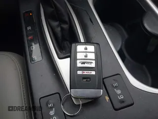 2016 Acura RDX Technology with VIN 5J8TB3H5XGL014829, listed as a IAAI auction lot 42455075 with 163,493 mi miles and . Bid and sale history available at DreamBid. Image 11.