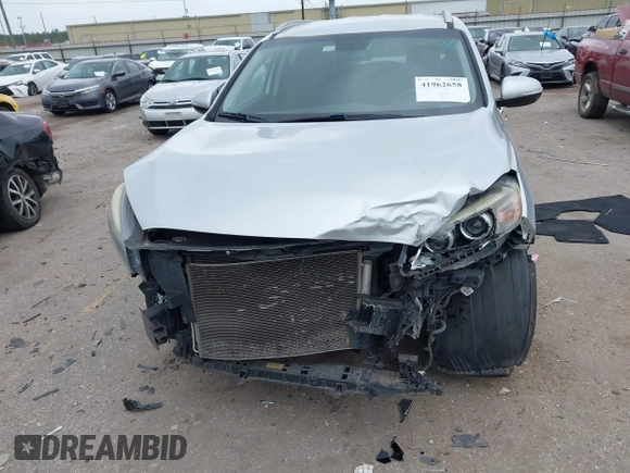 2017 Kia Sorento LX with VIN 5XYPG4A33HG297281, listed as a IAAI auction lot 41962658 with 127,795 mi miles. Bid and sale history available at carsss.com. Image 6.