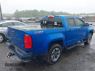 2022 Chevrolet Colorado 4WD Z71 z VIN 1GCGTDEN7N1124379, wystawiony jako IAAI lot #42372796 z przebiegiem 60 943 mil mil oraz . Historia ofert i sprzedaży dostępna na DreamBid. Obrazek 4.