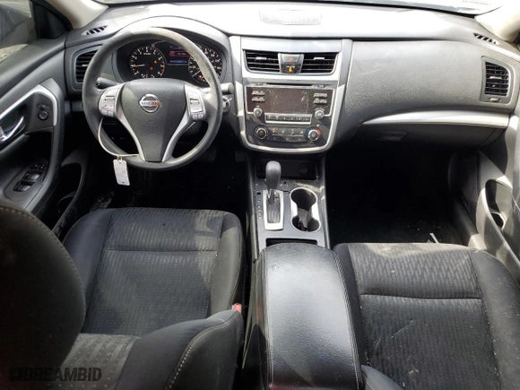 2017 Nissan Altima 2.5 S with VIN 1N4AL3AP2HN332938, listed as a Copart auction lot 52932665 with 110,213 mi miles and Clean Title. Bid and sale history available at carsss.com. Image 8.