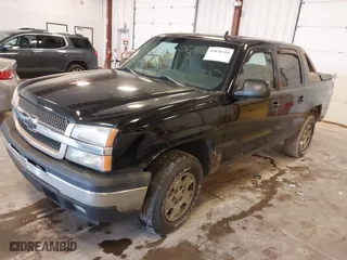 2006 Chevrolet Avalanche Z71 with VIN 3GNEK12Z06G156987, listed as a IAAI auction lot 42076318 with 1 mi miles. Bid and sale history available at carsss.com. Image 2.