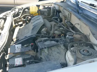 2001 Ford Escape XLS с VIN 1FMYU021X1KA59670, выставлен на аукционе IAAI как лот 42551801 с пробегом 189 058 миль миль и . История ставок и продаж доступна на DreamBid. Изображение 12.