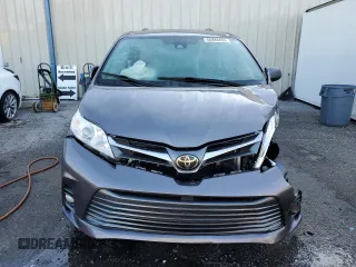 2020 Toyota Sienna XLE с VIN 5TDDZ3DC0LS243029, выставлен на аукционе Copart как лот 50818735 с пробегом 84 182 миль миль и Списание • Salvage title. История ставок и продаж доступна на DreamBid. Изображение 5.