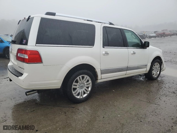 2012 Lincoln Navigator L with VIN 5LMJJ3J55CEL07287, listed as a Copart auction lot 88312445 with 132,223 mi miles and Salvage Title. Bid and sale history available at carsss.com. Image 3.