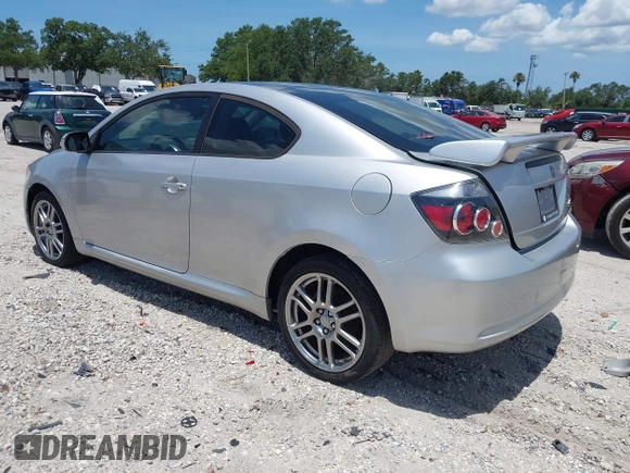 2010 Scion tC z VIN JTKDE3B75A0307320, wystawiony jako IAAI lot #42494128 z przebiegiem 132 516 mil mil oraz . Historia ofert i sprzedaży dostępna na DreamBid. Obrazek 3.