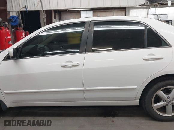 2005 Honda Accord EX with VIN 1HGCM56735A098365, listed as a IAAI auction lot 41916153 with 169,151 mi miles and . Bid and sale history available at DreamBid. Image 14.