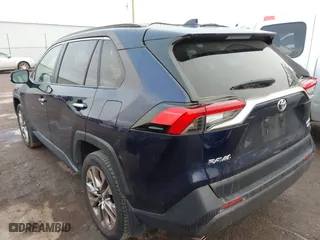 2019 Toyota RAV4 Limited with VIN JTMN1RFV4KD501124, listed as a IAAI auction lot 41510377 with 95,114 mi miles. Bid and sale history available at carsss.com. Image 3.