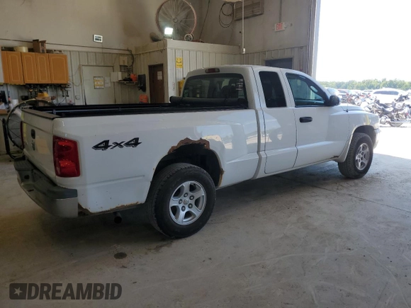 2006 Dodge Dakota SLT with VIN 1D7HW42K96S579208, listed as a Copart auction lot 71699414 with 178,506 mi miles and Clean Title. Bid and sale history available at DreamBid. Image 3.