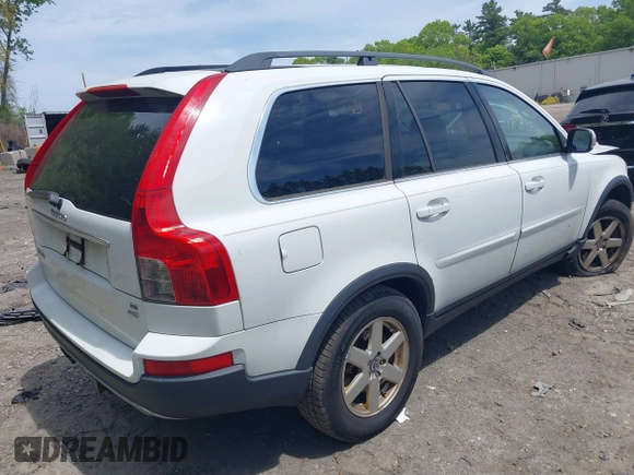 2007 Volvo XC90 I6 z VIN YV4CZ982671408873, wystawiony jako IAAI lot #42240300 z przebiegiem 248 914 mil mil oraz . Historia ofert i sprzedaży dostępna na DreamBid. Obrazek 4.