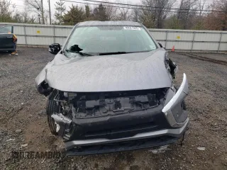 2020 Mitsubishi Eclipse Cross ES z VIN JA4AS3AAXLZ017311, wystawiony jako Copart lot #49521925 z przebiegiem 52 687 mil mil oraz Szkoda całkowita • Salvage title. Historia ofert i sprzedaży dostępna na DreamBid. Obrazek 5.