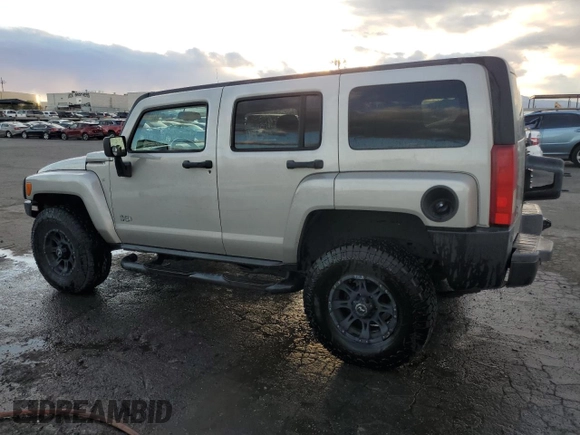 2006 Hummer H3 with VIN 5GTDN136268314020, listed as a Copart auction lot 78591814 with 114,007 mi miles and Clean Title. Bid and sale history available at DreamBid. Image 2.
