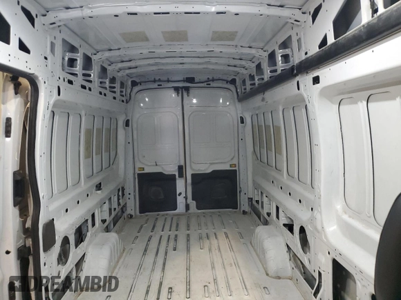 2022 Ford Transit Cargo z VIN 1FTBR3X84NKA63657, wystawiony jako Copart lot #41790085 z przebiegiem 60 940 mil mil oraz Czysty tytuł • Clean title. Historia ofert i sprzedaży dostępna na DreamBid. Obrazek 10.