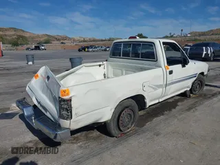 1994 Toyota Pickup DX with VIN JT4RN81P1R5194136, listed as a IAAI auction lot 41848772 with 170,759 mi miles and . Bid and sale history available at DreamBid. Image 4.