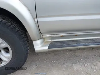 2001 Toyota 4Runner SR5 z VIN JT3HN86R610354474, wystawiony jako IAAI lot #41873100 z przebiegiem 340 628 mil mil oraz . Historia ofert i sprzedaży dostępna na DreamBid. Obrazek 15.