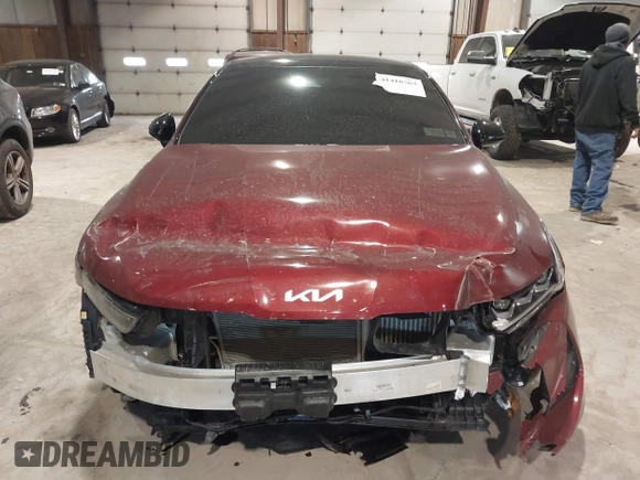 2022 Kia K5 GT-Line z VIN 5XXG64J26NG132254, wystawiony jako IAAI lot #41410563 z przebiegiem 29 345 mil mil oraz . Historia ofert i sprzedaży dostępna na DreamBid. Obrazek 12.
