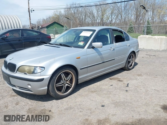 2003 BMW 3 Series 330i with VIN WBAEV53463KM25215, listed as a IAAI auction lot 42048348 with 107,271 mi miles. Bid and sale history available at carsss.com. Image 2.