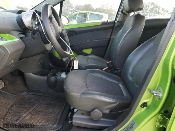 2014 Chevrolet Spark LS with VIN KL8CB6S99EC501277, listed as a Copart auction lot 43876035 with 141,961 mi miles and Clean Title. Bid and sale history available at carsss.com. Image 7.