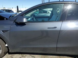 2022 Tesla Model Y Long Range with VIN 7SAYGDEE1NF391553, listed as a Copart auction lot 48259445 with Not Provided miles and Salvage Title. Bid and sale history available at carsss.com. Image 7.