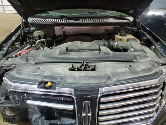 2015 Lincoln Navigator L with VIN 5LMJJ3JT9FEJ00162, listed as a Copart auction lot 84482434 with 160,732 mi miles and Salvage Title. Bid and sale history available at carsss.com. Image 12.
