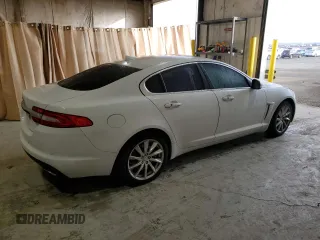 2015 Jaguar XF T Premium with VIN SAJWA0FS3FPU67494, listed as a Copart auction lot 83887334 with 112,379 mi miles and Salvage Title. Bid and sale history available at carsss.com. Image 3.