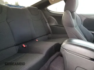2012 Hyundai Genesis Coupe 2.0T с VIN KMHHT6KD4CU070851, выставлен на аукционе Copart как лот 55097465 с пробегом 143 971 миль миль и Списание • Salvage title. История ставок и продаж доступна на DreamBid. Изображение 10.