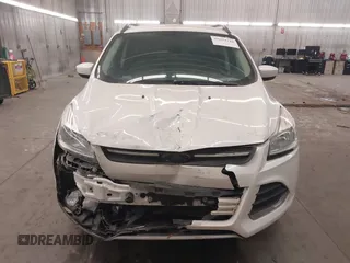 2014 Ford Escape SE с VIN 1FMCU9G90EUB46887, выставлен на аукционе IAAI как лот 41694248 с пробегом 117 698 миль миль и . История ставок и продаж доступна на DreamBid. Изображение 13.
