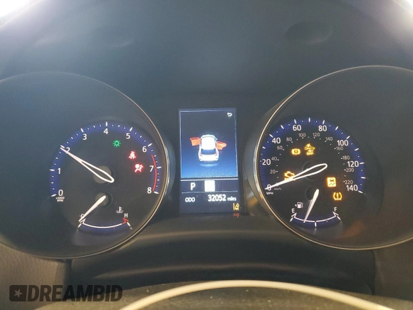 2022 Toyota C-HR XLE z VIN NMTKHMBX3NR146382, wystawiony jako Copart lot #55765105 z przebiegiem 32 052 mil mil oraz Szkoda całkowita • Salvage title. Historia ofert i sprzedaży dostępna na DreamBid. Obrazek 9.