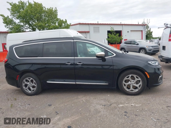 2023 Chrysler Pacifica Limited with VIN 2C4RC1GGXPR552354, listed as a IAAI auction lot 42275090 with 69,144 mi miles and . Bid and sale history available at DreamBid. Image 13.
