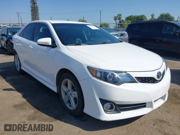 2012 Toyota Camry L with VIN 4T1BF1FK3CU560089, listed as a IAAI auction lot 42161930 with 174,104 mi miles. Bid and sale history available at carsss.com. Image 1.