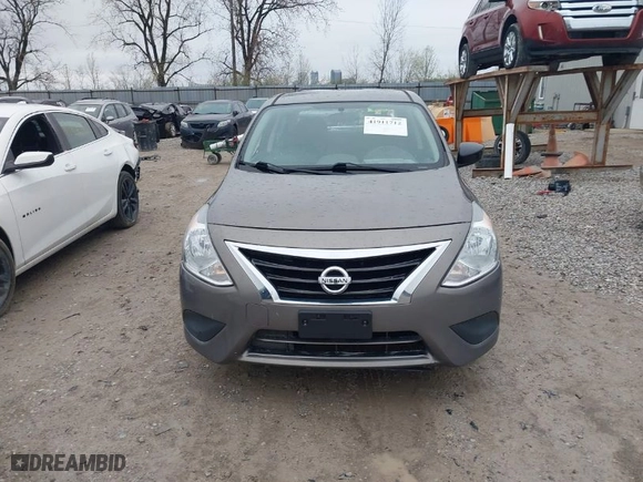 2017 Nissan Versa Sedan SV with VIN 3N1CN7AP5HK442878, listed as a IAAI auction lot 41911712 with 121,013 mi miles. Bid and sale history available at carsss.com. Image 12.