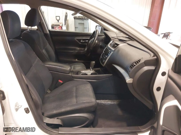 2017 Nissan Altima 2.5 S with VIN 1N4AL3APXHC198188, listed as a IAAI auction lot 41412731 with 134,652 mi miles. Bid and sale history available at carsss.com. Image 5.
