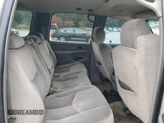 2005 GMC Yukon XL SLE with VIN 1GKEC16Z25J174781, listed as a Copart auction lot 77682034 with 223,441 mi miles and Clean Title. Bid and sale history available at DreamBid. Image 11.