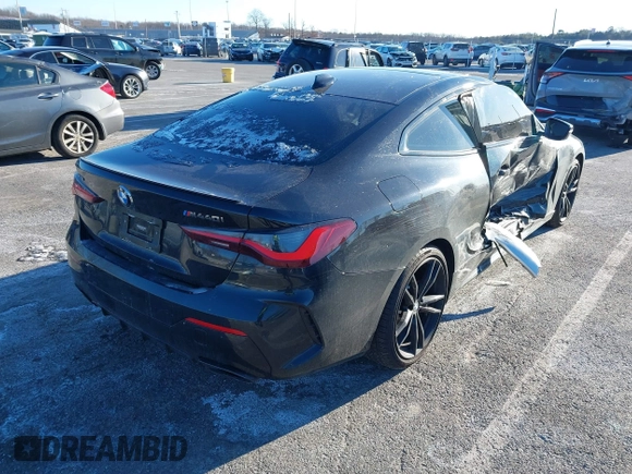 2021 BMW 4 Series M440i xDrive with VIN WBA13AR0XMCF50380, listed as a IAAI auction lot 41200404 with 26,102 mi miles and . Bid and sale history available at DreamBid. Image 4.