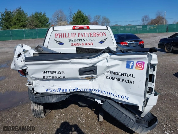 2018 Chevrolet Silverado 1500 Work Truck with VIN 1GCVKNEC2JZ197105, listed as a IAAI auction lot 41853258 with 105,346 mi miles. Bid and sale history available at carsss.com. Image 20.