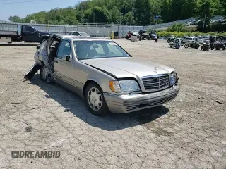1996 Mercedes-Benz S 320 z VIN WDBGA33EXTA319438, wystawiony jako Copart lot #68985544 z przebiegiem Nie podano mil oraz Szkoda całkowita • Salvage title. Historia ofert i sprzedaży dostępna na DreamBid. Obrazek 10.