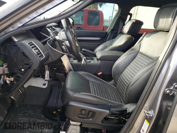 2022 Land Rover Discovery HSE R-Dynamic with VIN SALRM4EU9N2456436, listed as a Copart auction lot 71489933 with 0 mi miles. Bid and sale history available at carsss.com. Image 7.