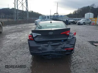 2015 Hyundai Sonata SE z VIN 5NPE24AF5FH184549, wystawiony jako IAAI lot #41132530 z przebiegiem 123 031 mil mil oraz . Historia ofert i sprzedaży dostępna na DreamBid. Obrazek 17.