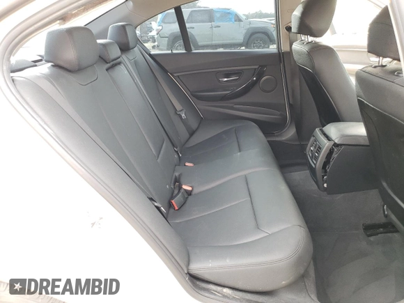 2018 BMW 3 Series 320i with VIN WBA8A9C54JK622857, listed as a Copart auction lot 44143685 with 0 mi miles and Salvage Title. Bid and sale history available at carsss.com. Image 10.