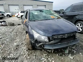 2015 Chevrolet Cruze LT with VIN 1G1PC5SB1F7258358, listed as a Copart auction lot 45280075 with 256,586 mi miles and Salvage Title. Bid and sale history available at carsss.com. Image 10.