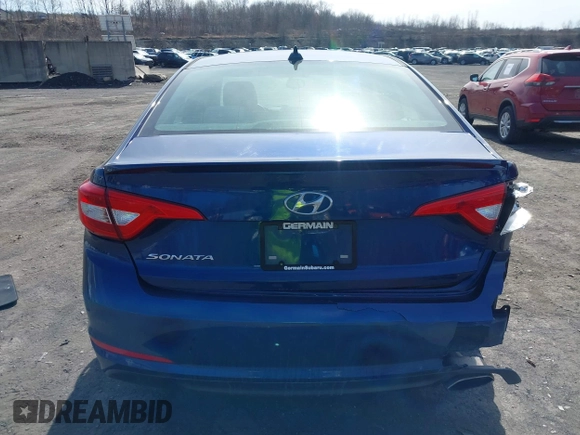 2015 Hyundai Sonata SE z VIN 5NPE24AF7FH158728, wystawiony jako IAAI lot #41841372 z przebiegiem 128 948 mil mil oraz . Historia ofert i sprzedaży dostępna na DreamBid. Obrazek 16.