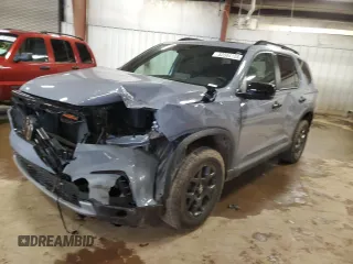 2025 Honda Pilot TrailSport z VIN 5FNYG1H64SB054791, wystawiony jako Copart lot #53564105 z przebiegiem 15 289 mil mil oraz Nie do naprawy • Non repairable. Historia ofert i sprzedaży dostępna na DreamBid. Obrazek 1.