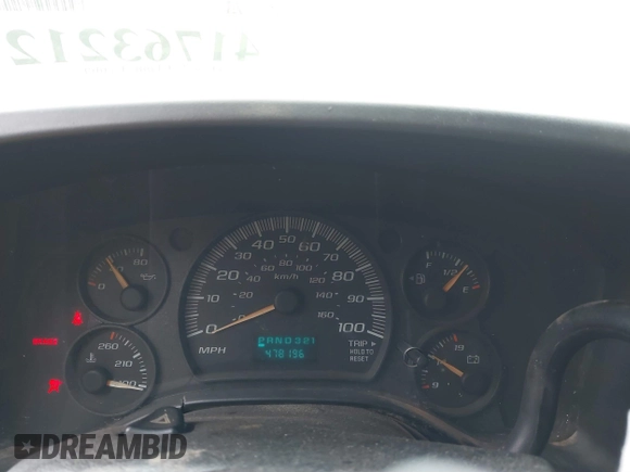 2007 Chevrolet Express Cargo Van with VIN 1GCGG25V271190835, listed as a IAAI auction lot 41763212 with 478,196 mi miles. Bid and sale history available at carsss.com. Image 7.