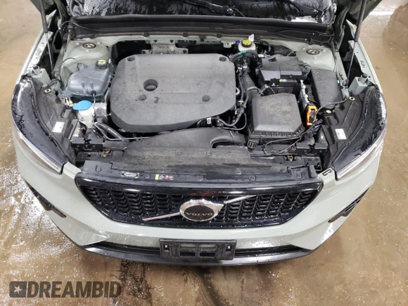 2023 Volvo XC40 Ultimate Dark Theme z VIN YV4L12UX9P2068547, wystawiony jako Copart lot #47006075 z przebiegiem 27 126 mil mil oraz Szkoda całkowita • Salvage title. Historia ofert i sprzedaży dostępna na DreamBid. Obrazek 11.