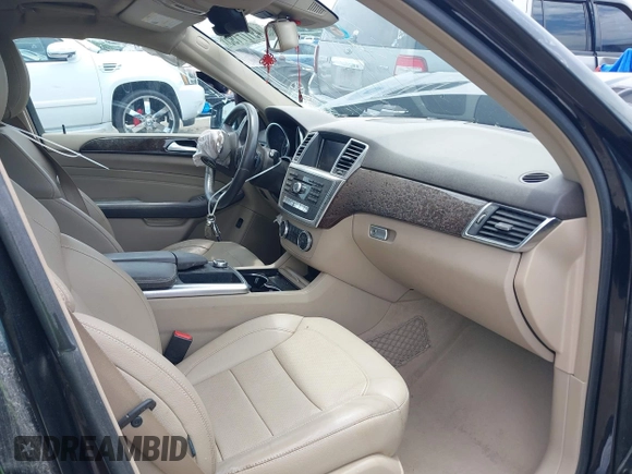 2014 Mercedes-Benz M 350 with VIN 4JGDA5JB4EA324321, listed as a IAAI auction lot 42393257 with 96,118 mi miles and . Bid and sale history available at DreamBid. Image 5.