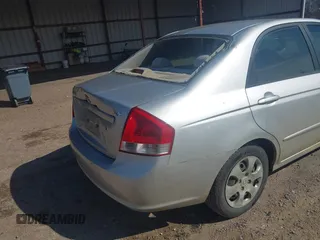 2009 Kia Spectra EX with VIN KNAFE221995647605, listed as a IAAI auction lot 41680420 with 169,000 mi miles. Bid and sale history available at carsss.com. Image 13.