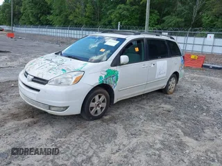 2005 Toyota Sienna XLE with VIN 5TDZA22C25S309013, listed as a IAAI auction lot 42172297 with Not Provided miles and . Bid and sale history available at carsss.com. Image 2.