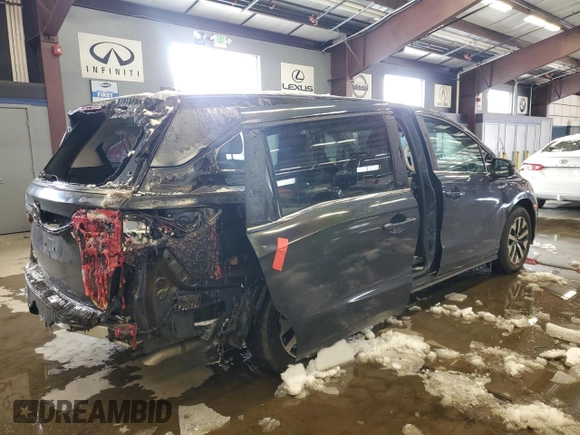 2025 Honda Odyssey EX-L with VIN 5FNRL6H6XSB017869, listed as a Copart auction lot 45461005 with 4,884 mi miles and Salvage Title. Bid and sale history available at carsss.com. Image 3.